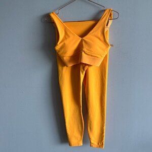 PowerHold Women's Made by Fabletics Yoga Set Yellow Size XS